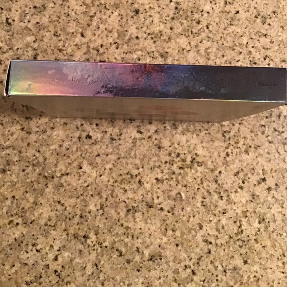 ⭐️Fenty Beauty Killawatt Foil Freestyle Palette⭐️ - Picture 6 of 12